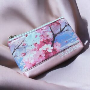 Lágyfényű rózsaszín/cseresznyevirág