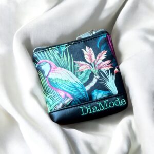 Fekete/kakadu mintás