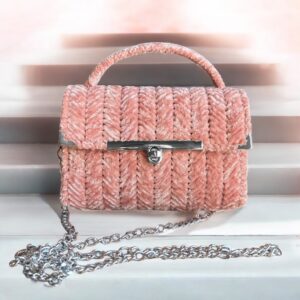 Zsenília fáradt rózsaszín/ezüst szerelékkel