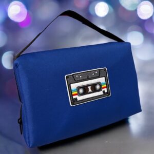 Sötétkék (magnó kazetta)