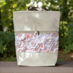 Fényes bézs/fehér virágok/fényes bézs