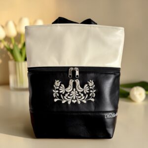 Fekete bőr/fekete bőr/törtfehér bőr (magyaros madarak hímzés)